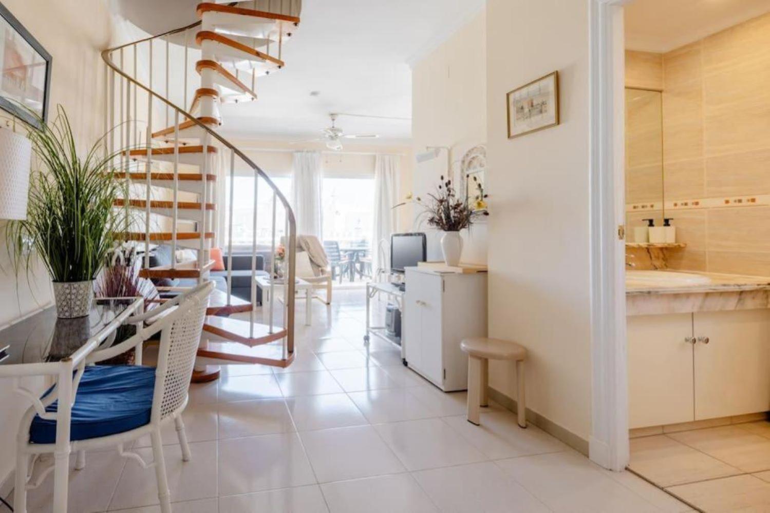 Bookinn Golf Park Sunny Cozy Apartment Near The Ocean With Large Double Terraces, Fiber Wifi, 3 Pools, Bbq Tenerife South Сан Мигель Экстерьер фото